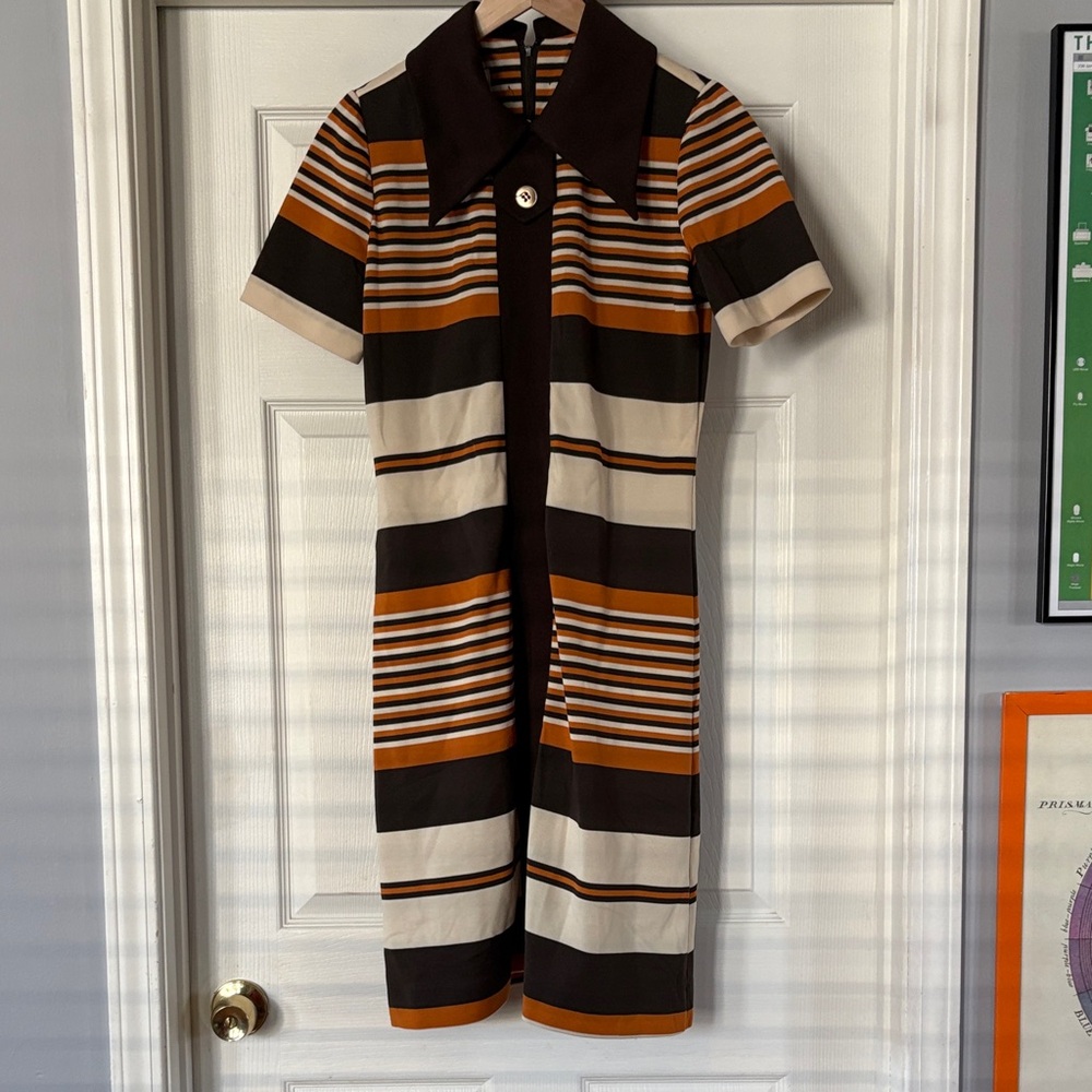 Snappy Vintage MartaD Striped Short Sleeve Dress – Brown, Cream & Rust Orange
